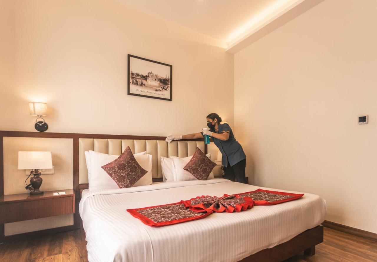 Amritara Sadka Amritsar Otel Dış mekan fotoğraf